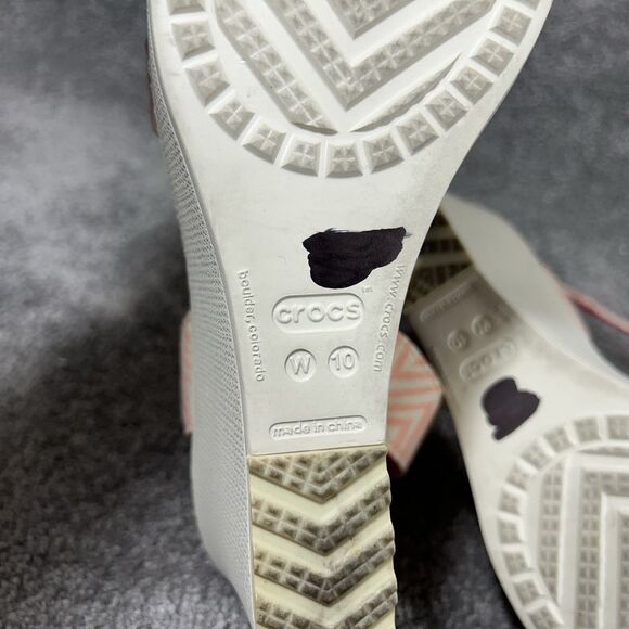 Crocs Leigh Graphic 15313 Women’s Sz 10 Chevron Ankle Strap Wedge Heel Sandals - Picture 9 of 11